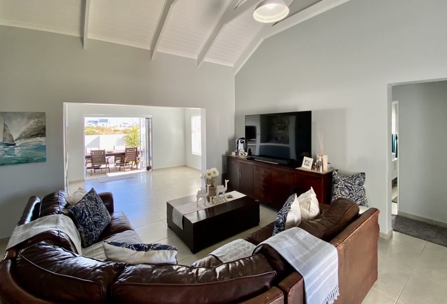 3 Bedroom Property for Sale in Atlantic Waves Estate Western Cape